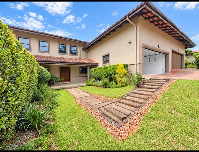 3 BEDROOM TOWNHOUSE FOR SALE IN IZINGA